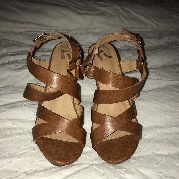 Report Wedges - Picture 2 of 4